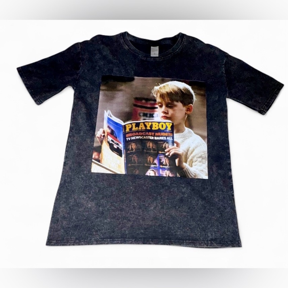 π¬π€ Mens Home Alone Graphic Tee β Acid Wash / Vintage Style π€π¬ Read Description - Picture 3 of 3